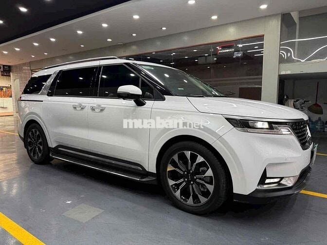 KIA Carnival Signature Dầu 2022 bán xả thu hồi vôn