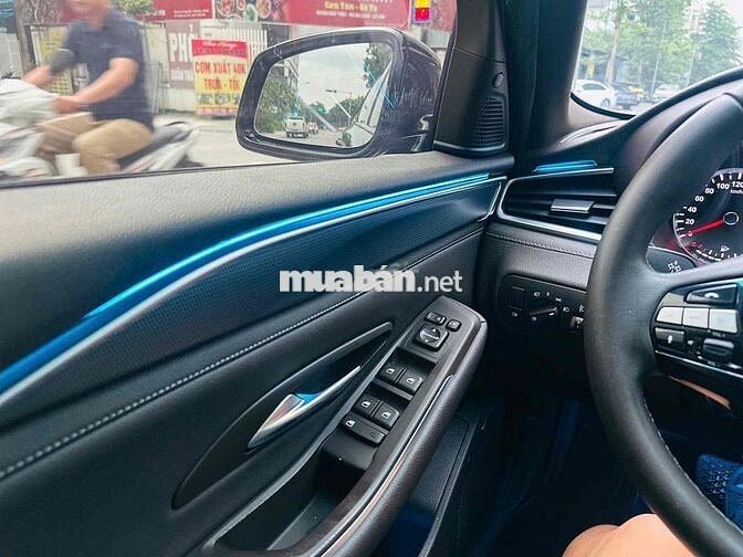 VinFast Lux A2.0 Base 2022 Đen 45000 km