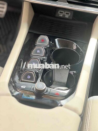 VinFast VF8 Plus 2023 Trắng 35000 km