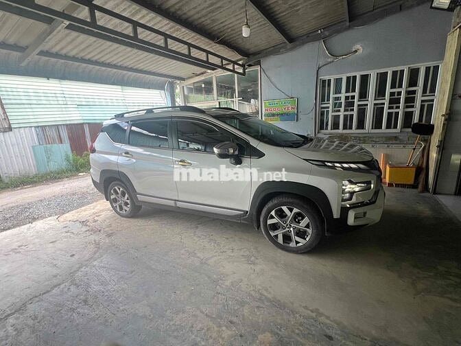 Mitsubishi Xpander Cross 2024 Trắng 30000 km