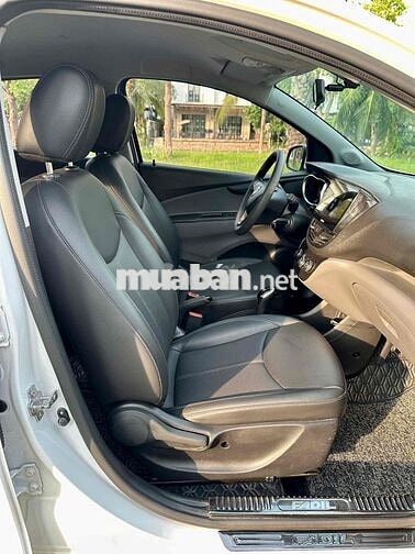 VinFast Fadil Base 2022 Trắng 40000 km