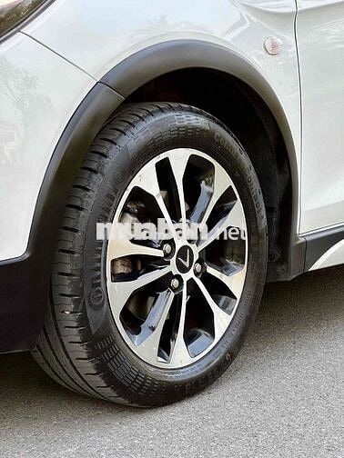 VinFast Fadil Base 2022 Trắng 40000 km