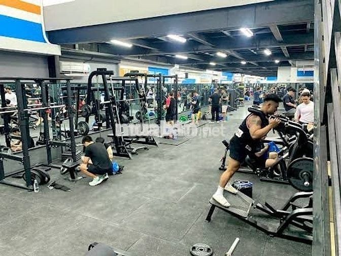 TUYỂN DỤNG NHÂN VIÊN PHỤC VỤ - THU NGÂN -