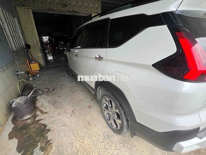 Mitsubishi Xpander Cross 2024 Trắng 30000 km