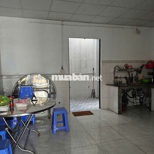 Nhà 1 trệt 1 lầu đang cho thuê 4 triệu, diện tích 112m2 giá chỉ 770tr