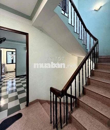 CHO THUÊ NHÀ NGUYÊN CĂN NGUYỄN VĂN CỪ PHƯỜNG 1, QUẬN 5 – SÁT QUẬN 1