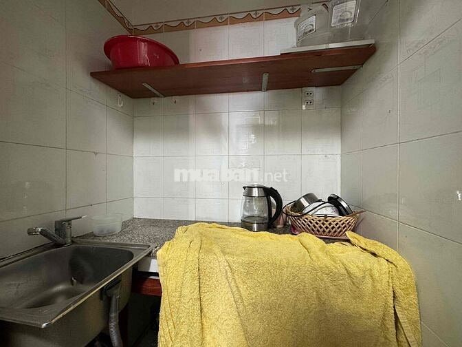 🏡Trống sẵn 1 phòng ban công tách bếp chỉ 5tr ngay Trần Hưng Đạo Q1🏡
