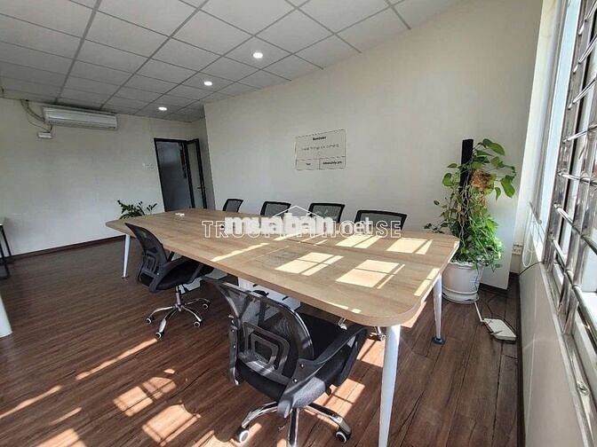 🏢 CHO THUÊ TÒA NHÀ NGUYỄN TRỌNG TUYỂN – 600M2 SỬ DỤNG, MẶT TIỀN 10M 💯