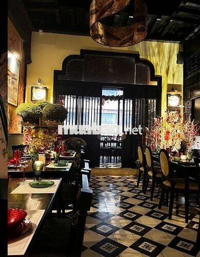 Cho Thuê Mặt Bằng Trung Tâm Quận 1 - Gần Phố Đi Bộ Nguyễn Huệ