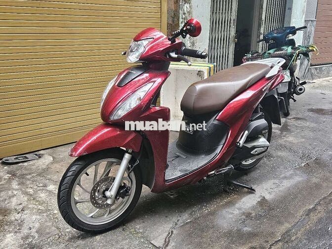 Honda Vision 2024 màu Đỏ 6.000km