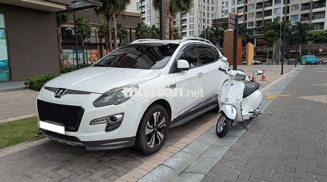 Luxgen U7 SUV 2016 Trắng 7 chỗ Xăng 2.2L Turbo