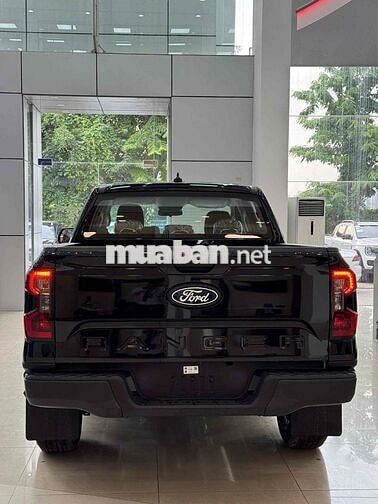 2026 Ford Ranger XLS 10AT 4x2 Đen đưa 245tr0 có xe