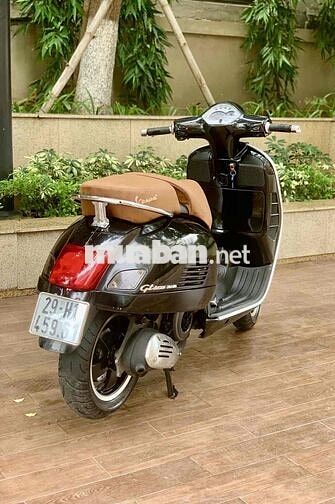 Piaggio Vespa GTS 125 2014 Đen