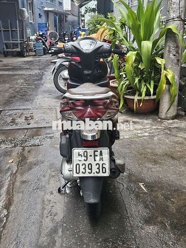 Honda Vision 2024 màu Đỏ 6.000km