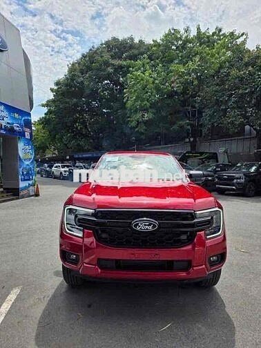 Ford Ranger XLS 2026 Tự động 10 cấp Đỏ