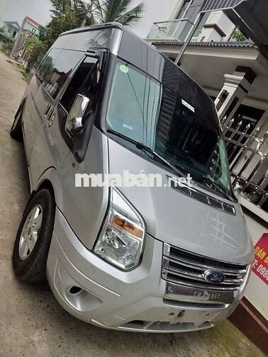 Ford Transit 16 chỗ 2018 Bạc