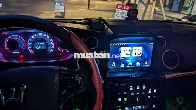 Luxgen U7 SUV 2016 Trắng 7 chỗ Xăng 2.2L Turbo
