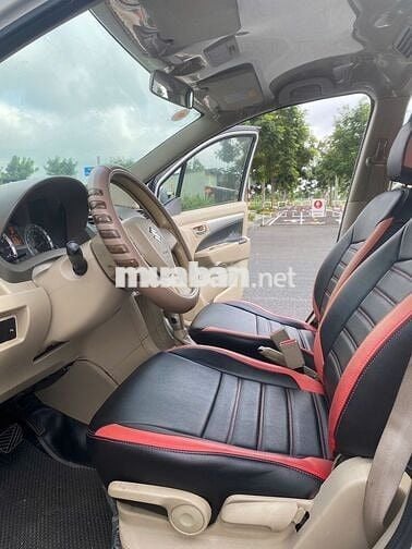 Suzuki Ertiga 1.4AT 2016 Bạc 7 chỗ ghế da