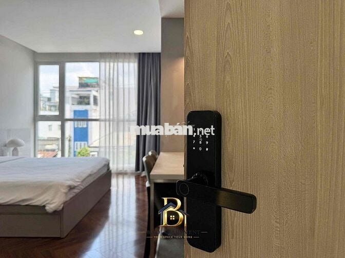 cho thuê căn hộ dịch vụ rộng 40m2 ngay Hai Bà Trưng Quận 1