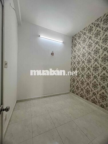 Cho thuê nhà nguyên căn 4Phòng ngủ 3wc hẻm xe hơi HTP Thị Trấn Nhà Bè