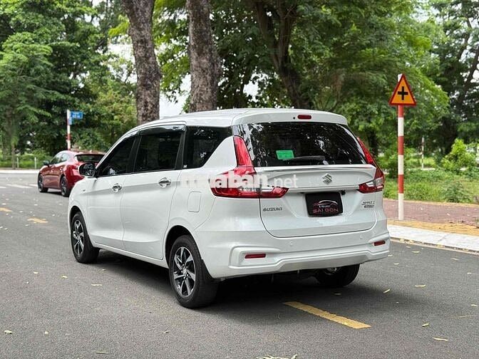 Suzuki Ertiga Hybrid 2022 Trắng 70.000 km
