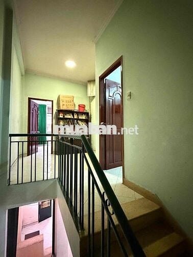 Bán nhà khu Xóm Đất Q11, 44m², sổ hồng riêng, vị trí đẹp