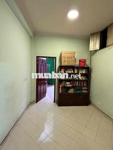 Bán nhà khu Xóm Đất Q11, 44m², sổ hồng riêng, vị trí đẹp