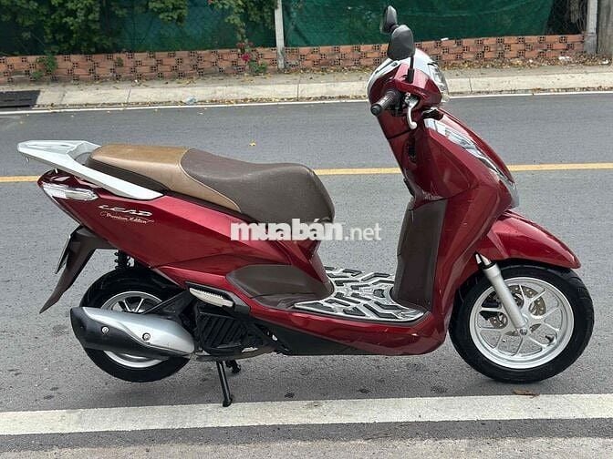 Honda Lead 2020 Premium Edition màu Đỏ