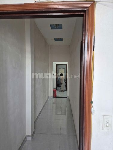 Nhà hẻm xe tải đường Trần Văn Mười. ACE quảng cáo vui lòng ko phiền
