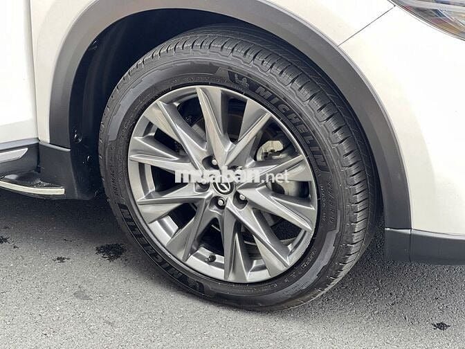 Mazda CX-8 2.5 Luxury 2021 52.000 km Trắng