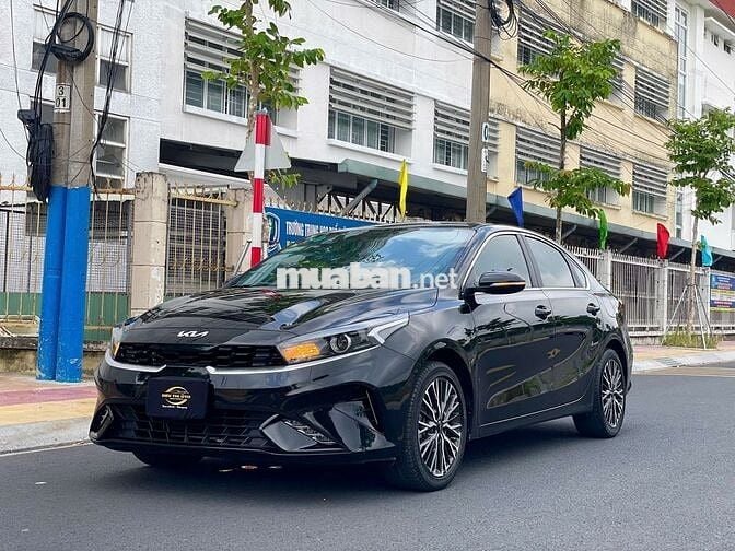 Kia K3 1.6 Luxury 2022 45.000 km Đen