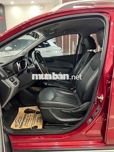 VinFast Fadil Plus 2022 Đỏ 27.000km