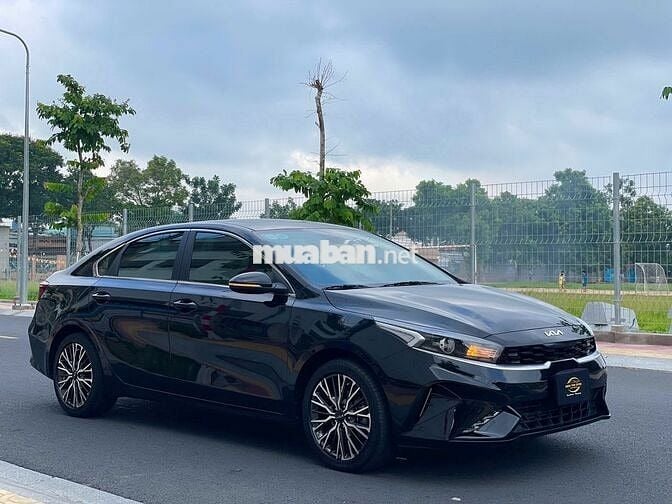 Kia K3 1.6 Luxury 2022 45.000 km Đen