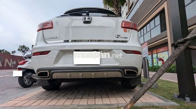 Luxgen U7 SUV 2016 Trắng 7 chỗ Xăng 2.2L Turbo