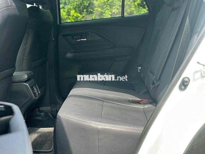 Toyota Yaris Cross 2025 LƯỚT 4 VẠN HỖ TRỢ VAY 70%