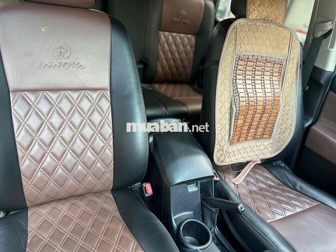 Toyota Innova E 2019 Số sàn Bạc