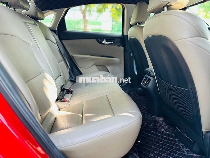 Kia Cerato 1.6 AT Deluxe 2020 Đỏ 71000 km