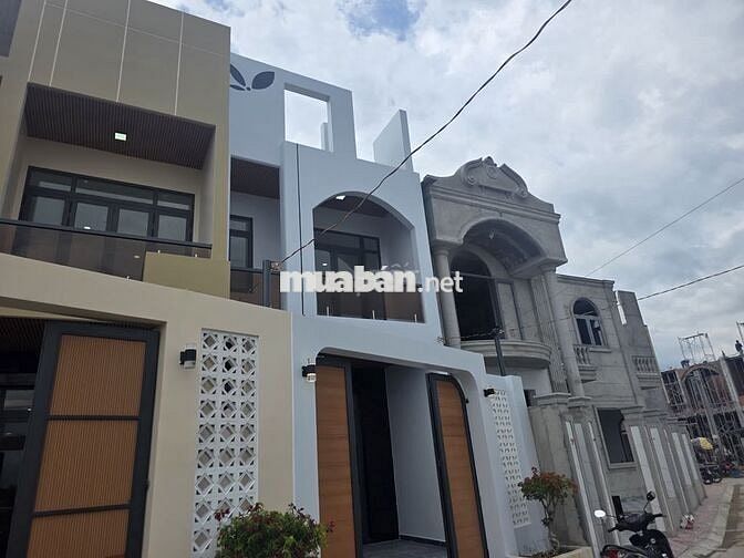 Chủ ngộp bán gấp miếng đất ở Cầu Tràm
