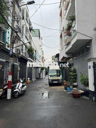 CHO THUÊ NHÀ HẺM XE HƠI ĐẬU CỬA 3PN 3WC 1358 QUANG TRUNG