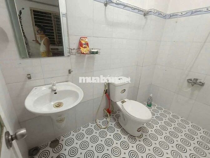 NHÀ ĐƯỜNG SỐ 9 LINH TÂY GẦN PHẠM VĂN ĐỒNG, 1TRỆT 1LẦU 2PN 2WC Ở GĐ, VP