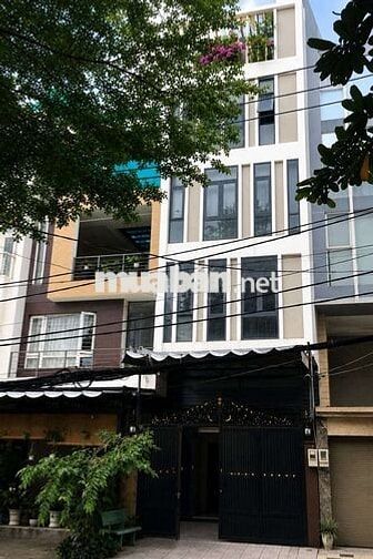 Toà nhà văn phòng 54c đường 18 giá tốt