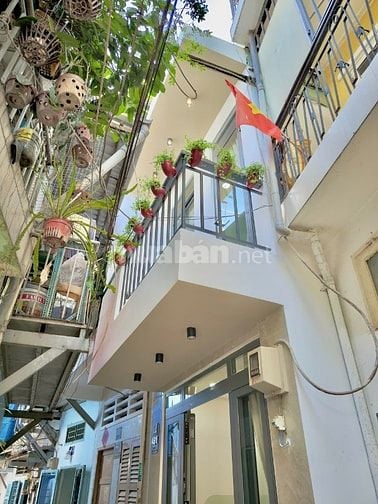 Căn Nhà Nhỏ Xinh Xinh Ngô Đức Kế Bình Thạnh Gía Rẻ