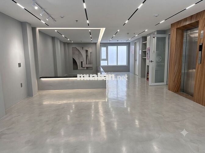 TÒA NHÀ NGÃ TƯ LỮ GIA, LÝ THƯỜNG KIỆT QUẬN 10 – NGANG 8M, HẦM 7 LẦU