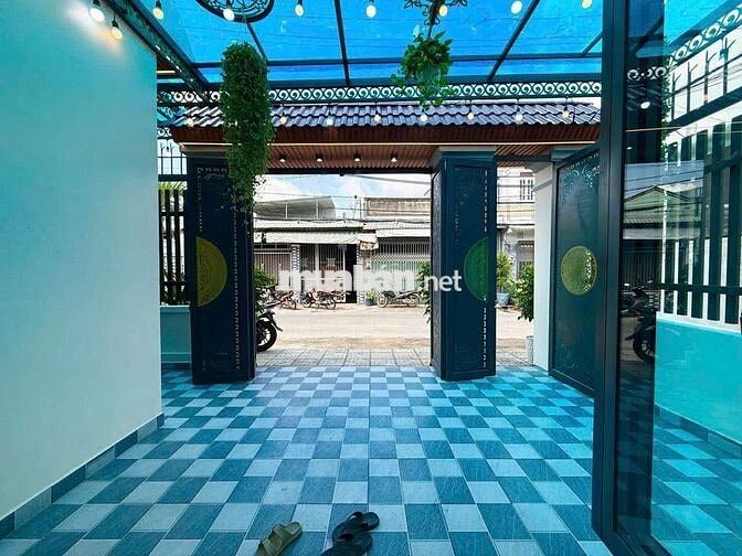 BÁN BIỆT THỰ ĐẸP MẶT TIỀN THỚI TAM THÔN 14 HÓC MÔN-SÁT QUẬN 12-5,48 TỶ