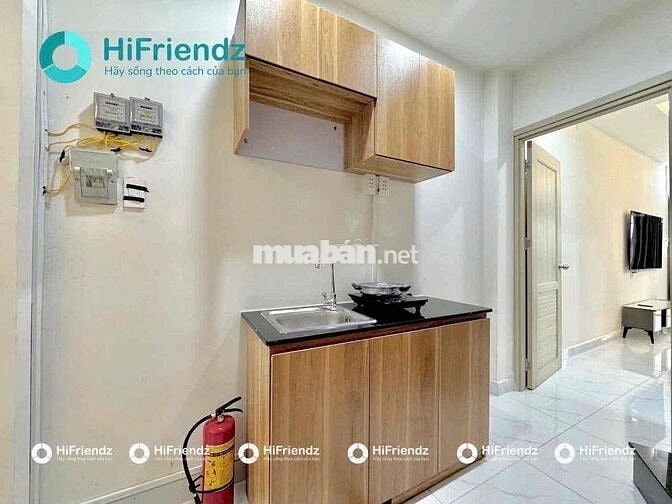 Phòng Ban công thoáng thiết kế tách bếp rộng 35m2 Nguyễn Trãi Quận 5