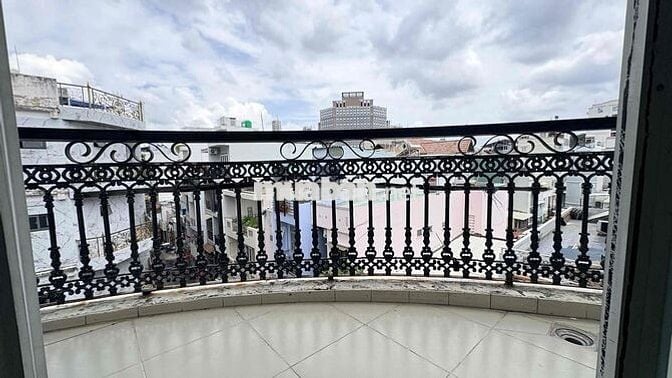 CHÍNH CHỦ CHO THUÊ PHÒNG BAN CÔNG 35m2 NGAY HẺM ỐC ĐÀO. GIẢM 500k/Th