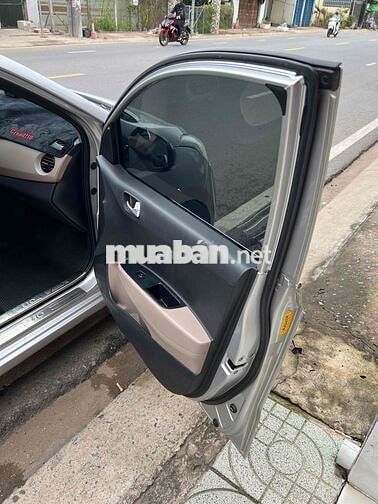 Hyundai i10 2017 Số sàn bản đủ xe gia đình
