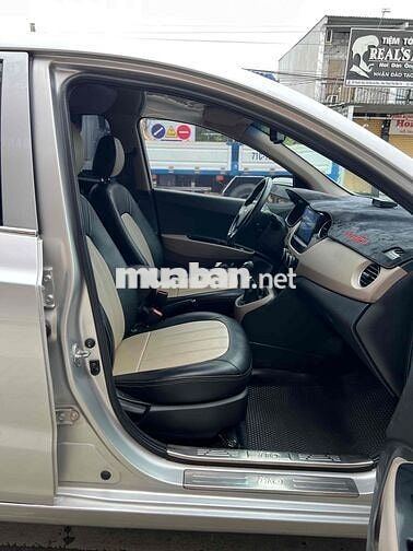 Hyundai i10 2017 Số sàn bản đủ xe gia đình