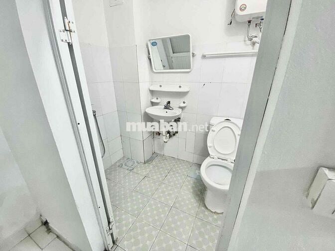 Pass phòng 1N1K ngách 77 ngõ 207 Bùi Xương Trạch (ô tô đi vào được)