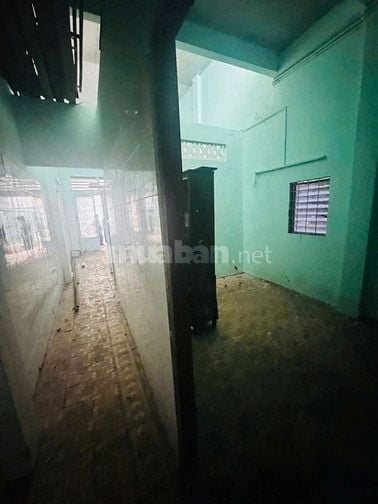Bán nhà cấp 4 tiện xây mới đường khánh hội P4 Q4,dt:5x18m,giá 7 tỷ